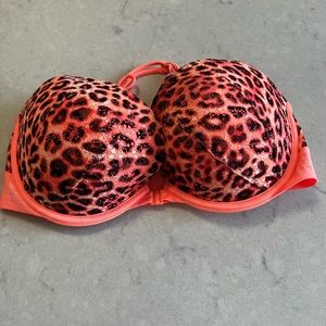 Victoria Secret Date Push Up Bra